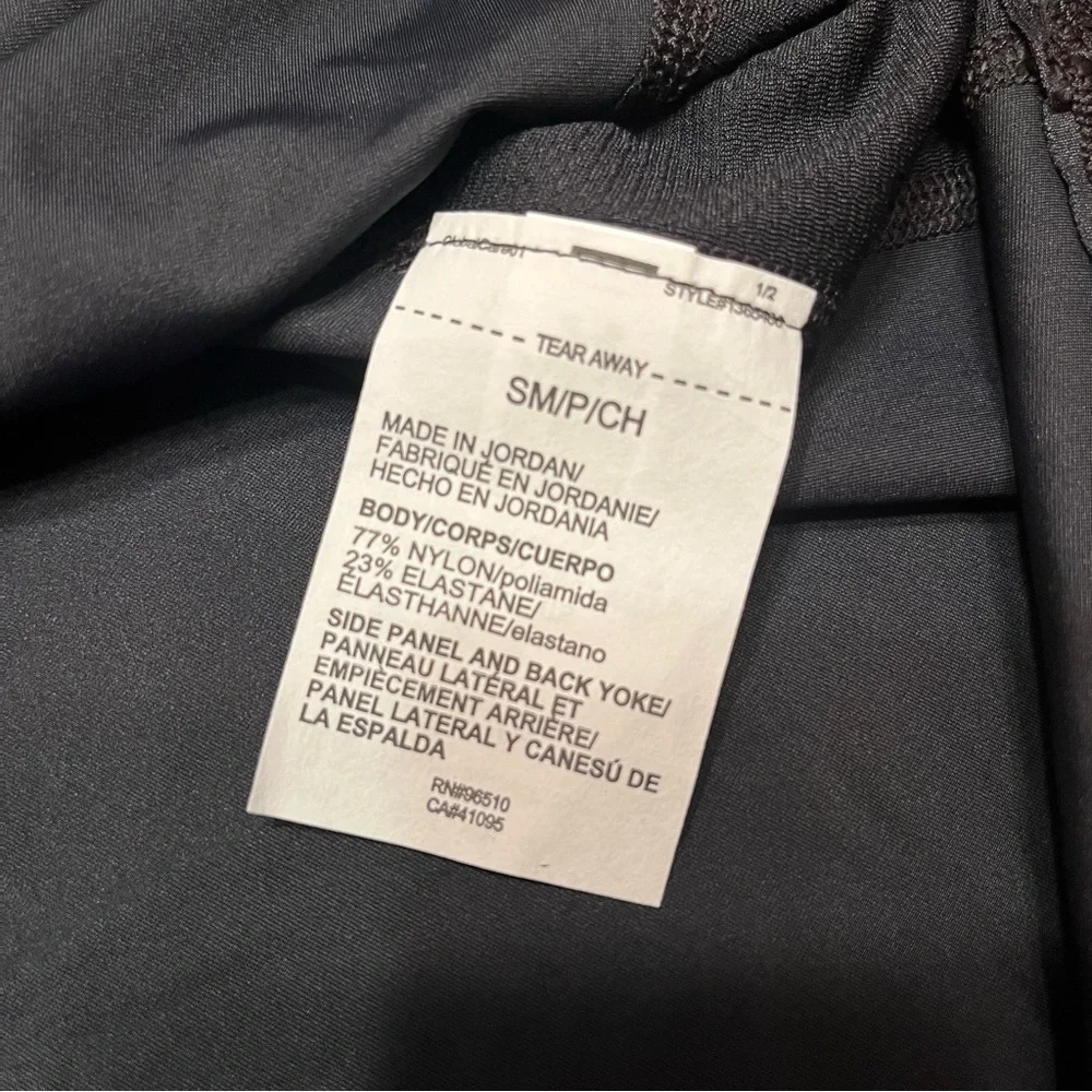 NWT Under Armour Iso-Chill Team Long Sleeve Compression Shirt Black Size S - Picture 9 of 9